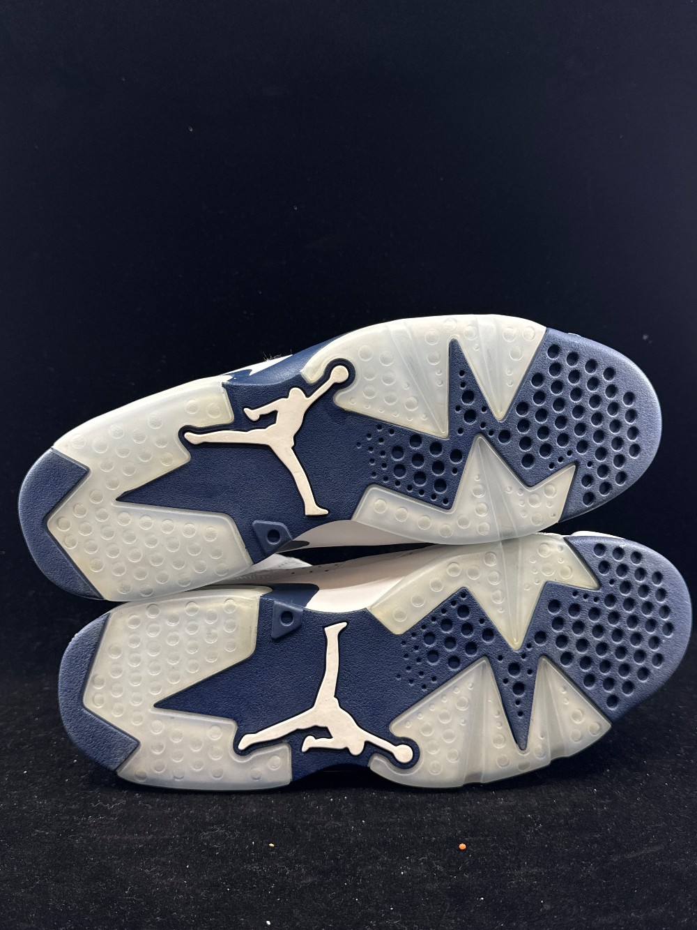 AJ 6 - MIDNIGHT NAVY (2022)