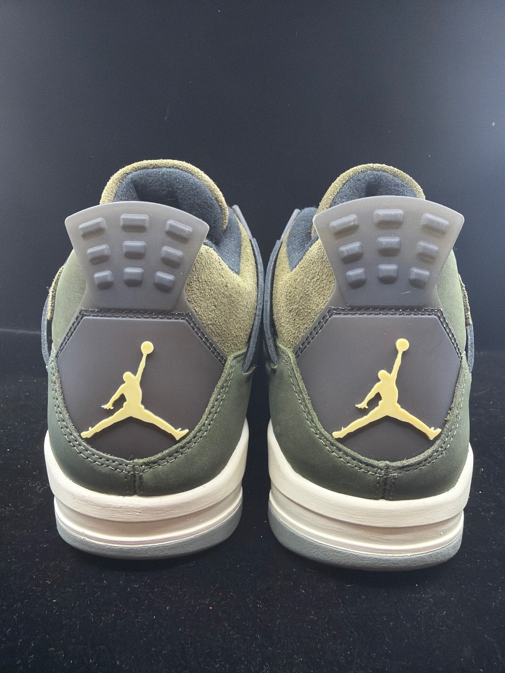 AJ 4 SE - CRAFT MEDIUM OLIVE