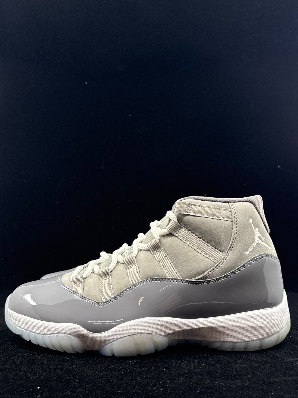 AJ 11 - COOL GREY (2021)