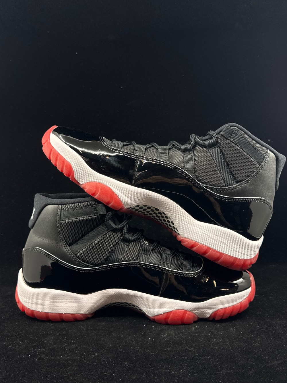 *USED* AJ 11 - PLAYOFFS BRED (2019)