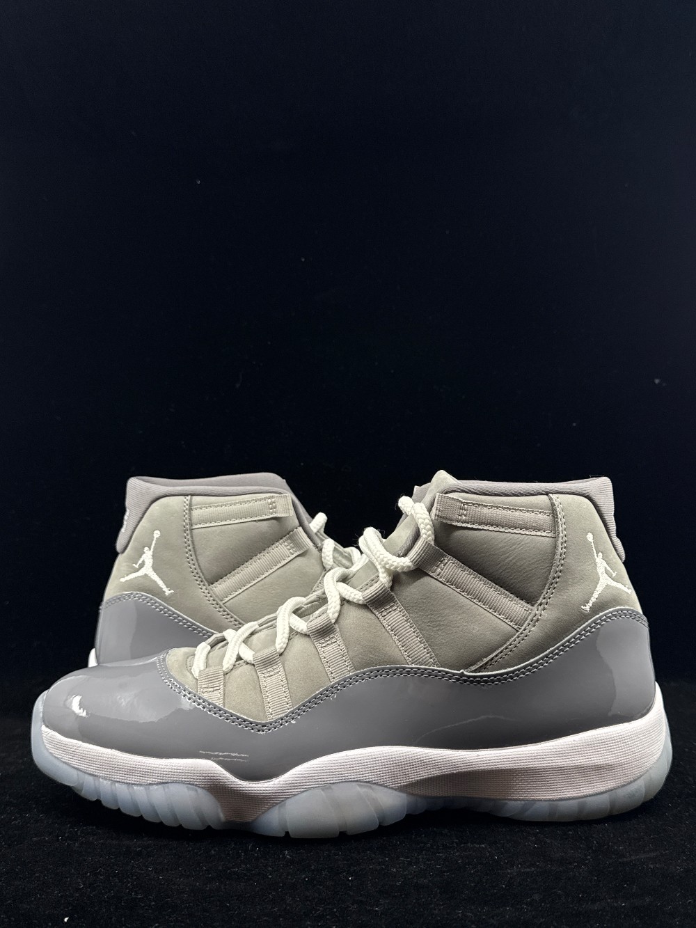 *USED* AJ 11 - COOL GREY (2021)