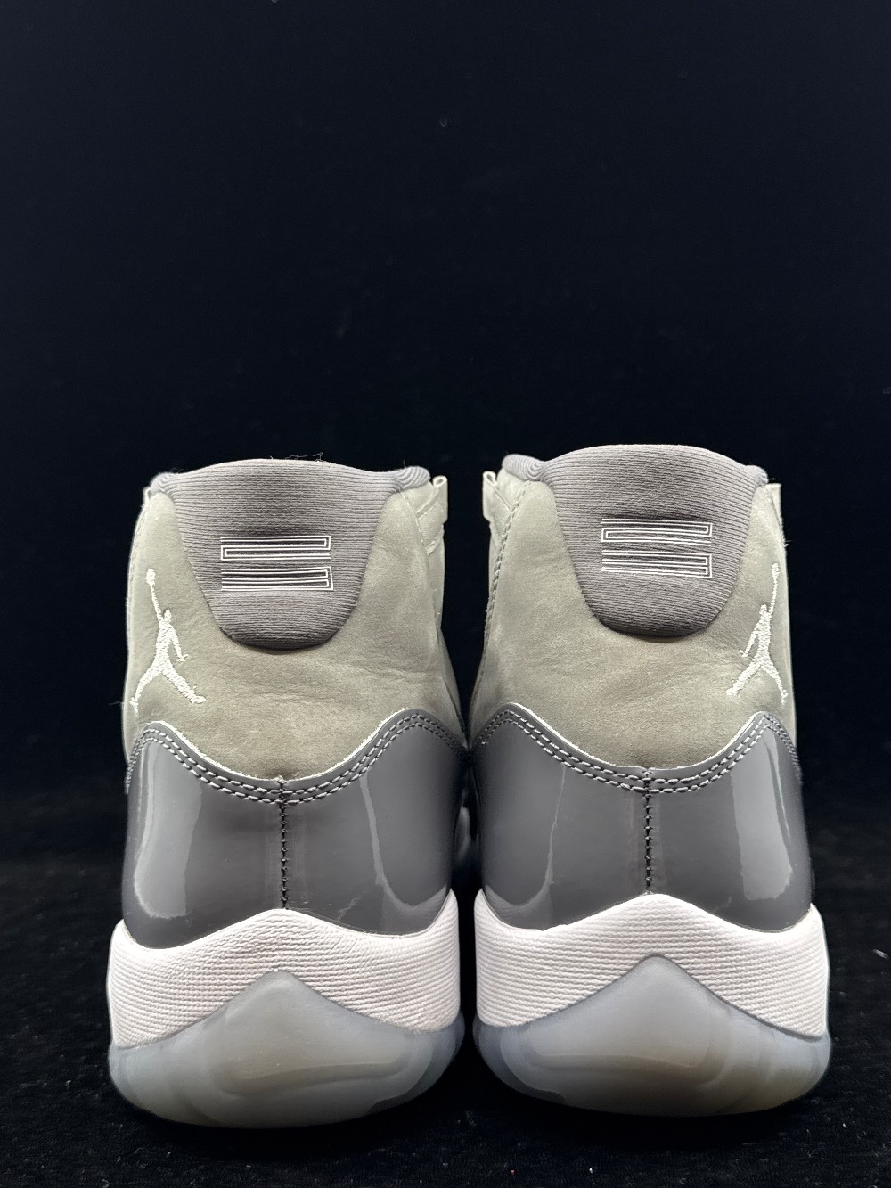 *USED* AJ 11 - COOL GREY (2021)