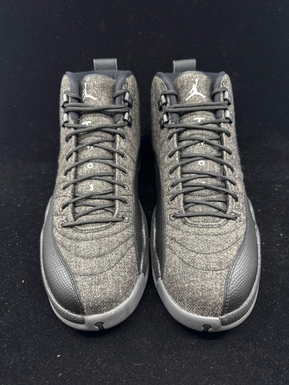 AJ 12 - WOOL