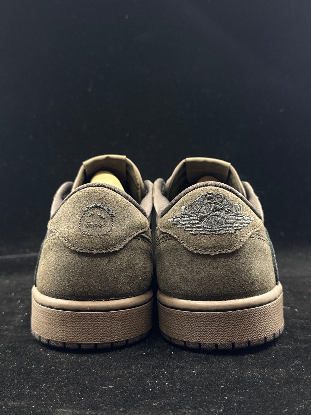 AJ 1 LOW X TRAVIS SCOTT - VELVET BROWN