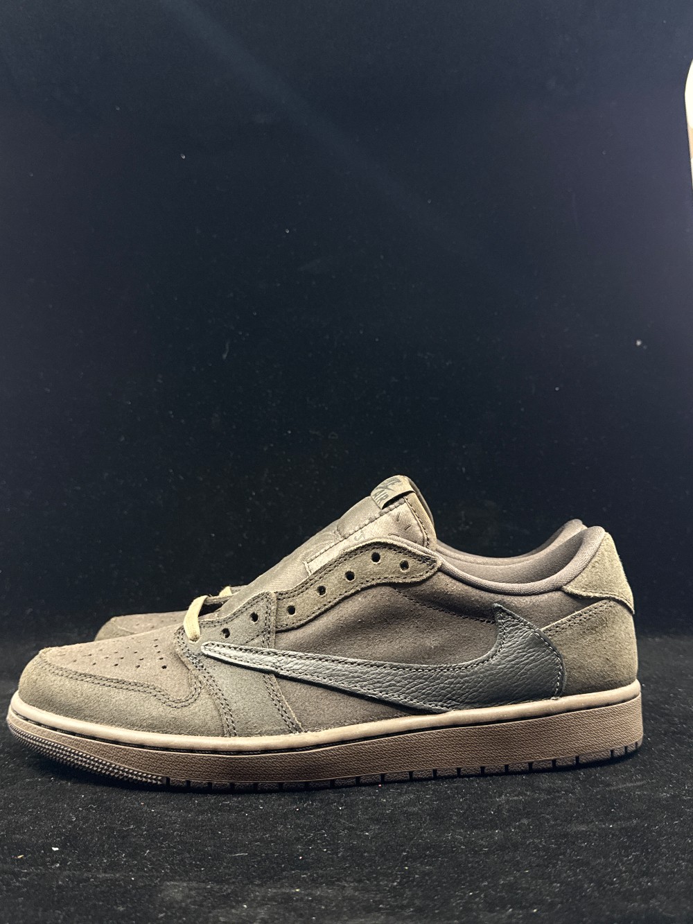 AJ 1 LOW X TRAVIS SCOTT - VELVET BROWN