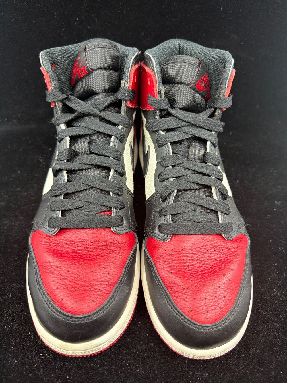 *USED* AJ 1 (GS) - BRED TOE