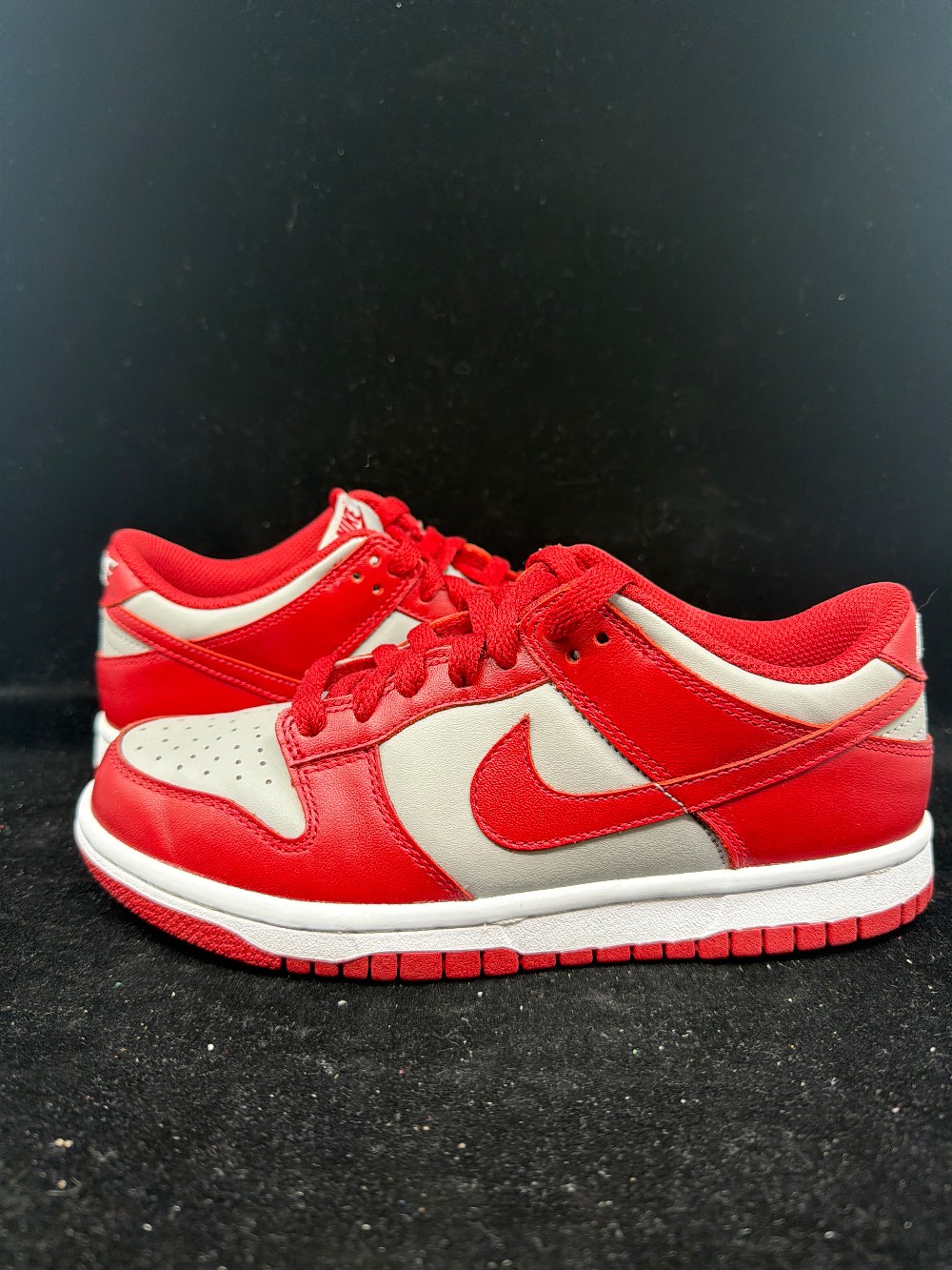 *USED* NIKE DUNK LOW (GS) (2021) - UNLV