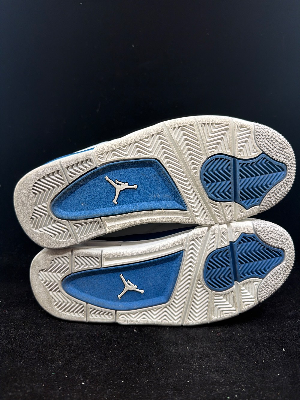 *USED* AJ 4 (GS) - MILITARY BLUE