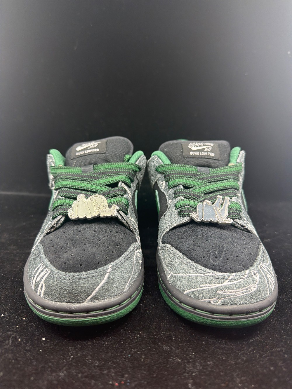 NIKE SB DUNK LOW - THERE SKATEBOARDS