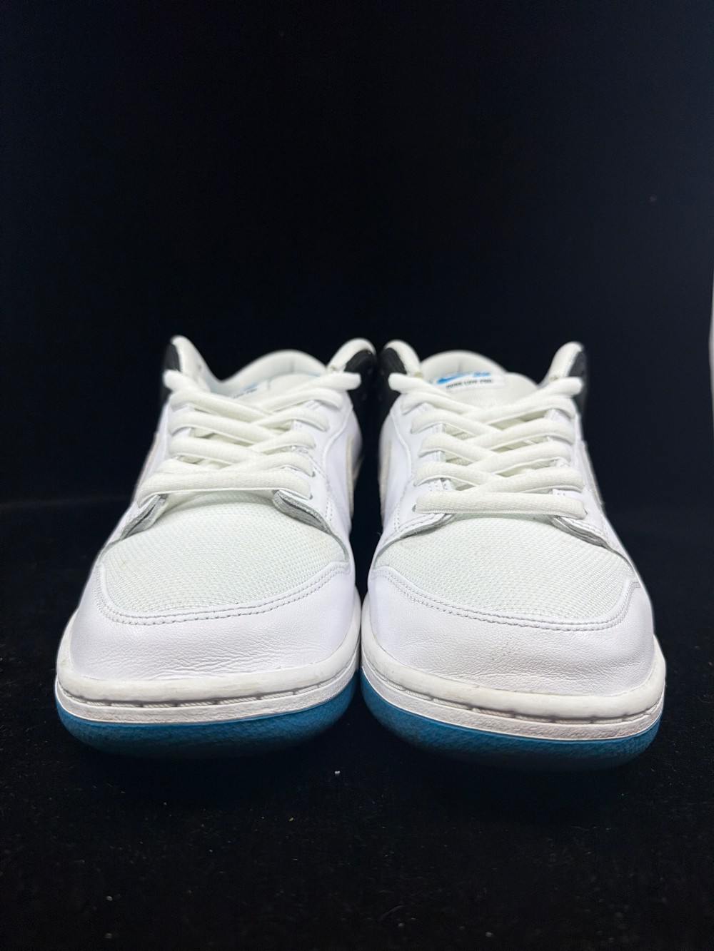 *USED* NIKE SB DUNK LOW - LASER BLUE