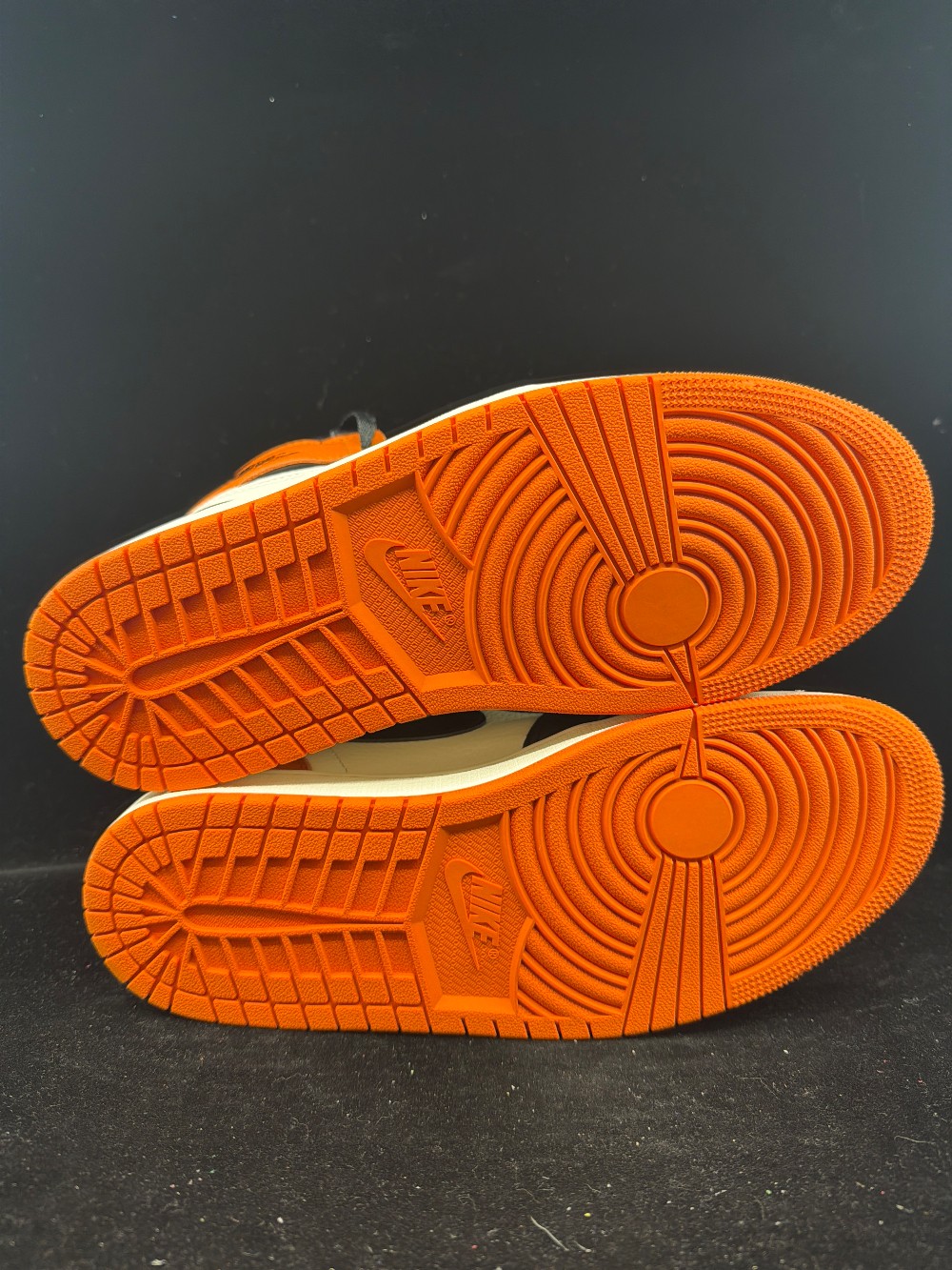 *USED* AJ 1 - SHATTERED BACKBOARD (2025)