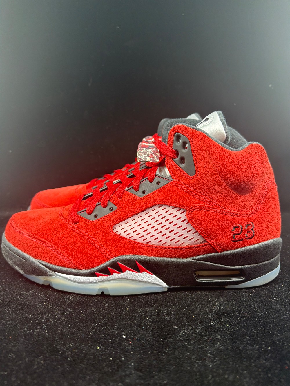 AJ 5 - RAGING BULL RED (2021)