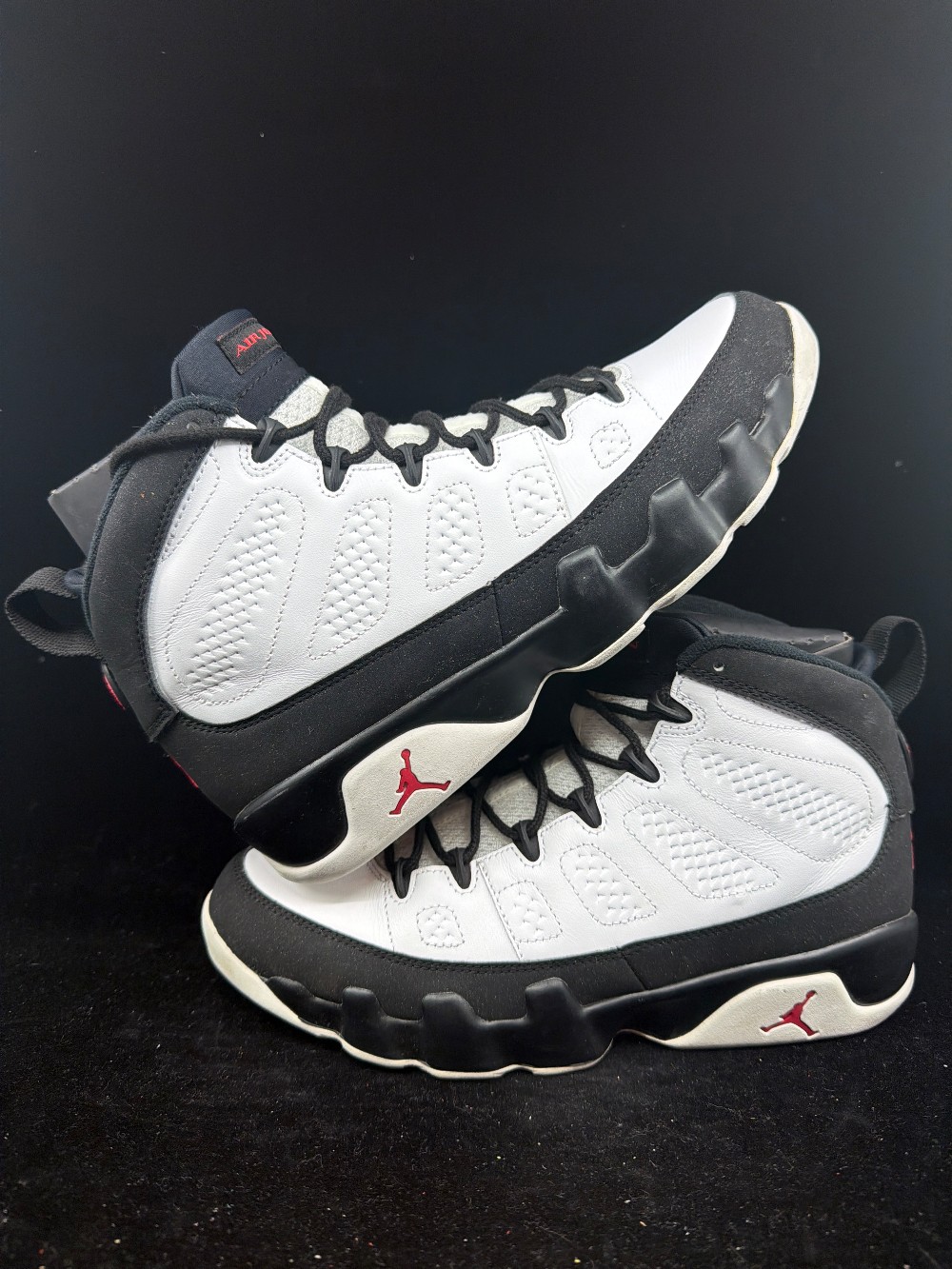 *USED* AJ 9 - OG (2016)