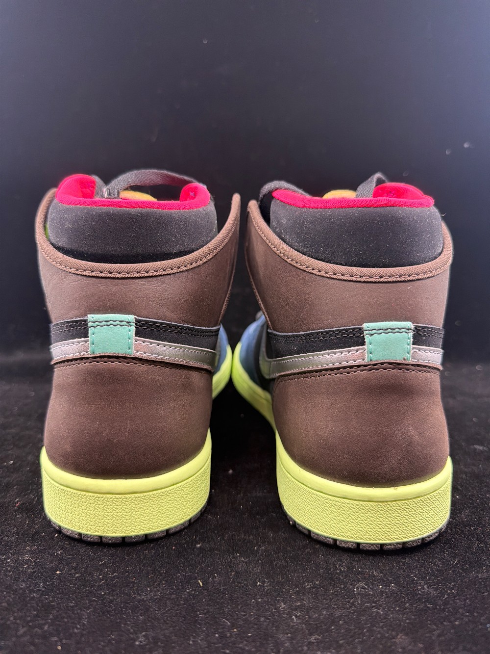 *USED* AJ 1 - TOKYO BIO HACK