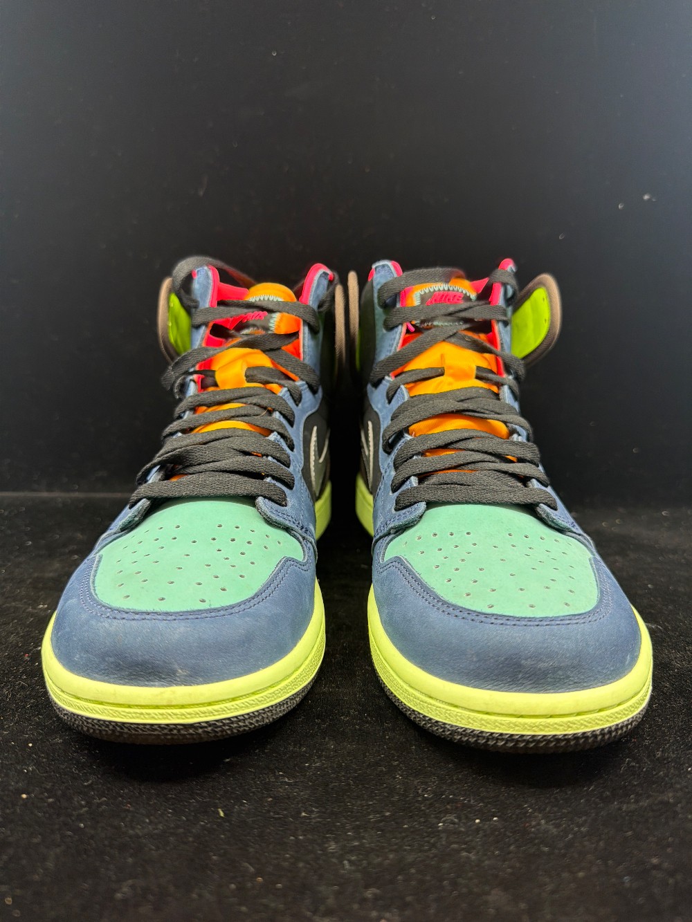 *USED* AJ 1 - TOKYO BIO HACK