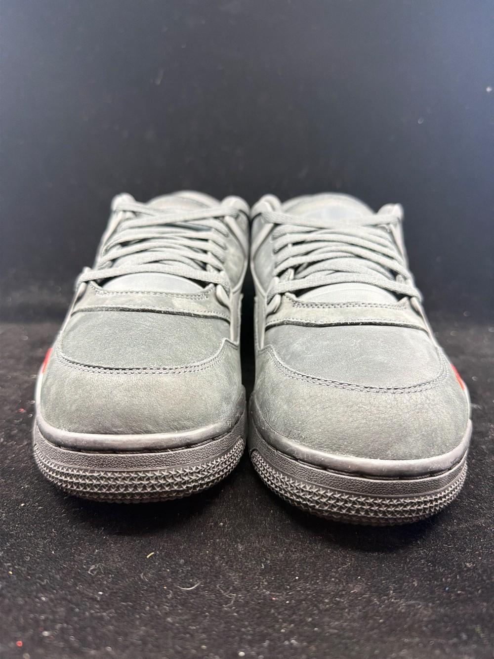 AJ 4 RM X NIGEL SYLVESTER - DRIVEWAY GREY