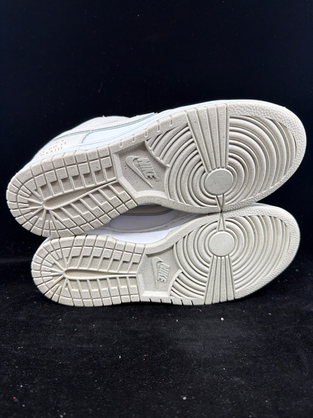 *USED* NIKE DUNK LOW (W) - JUST DO IT WHITE PHANTOM