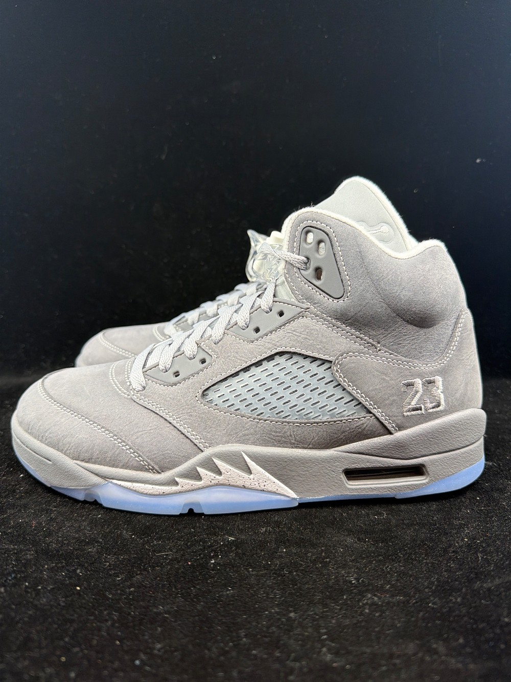 AJ 5 - WOLF GREY (2026)