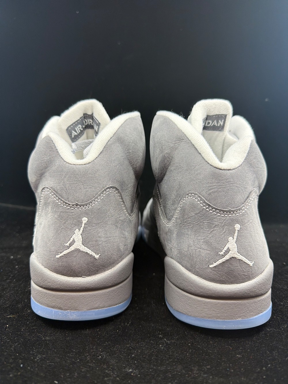 AJ 5 - WOLF GREY (2026)