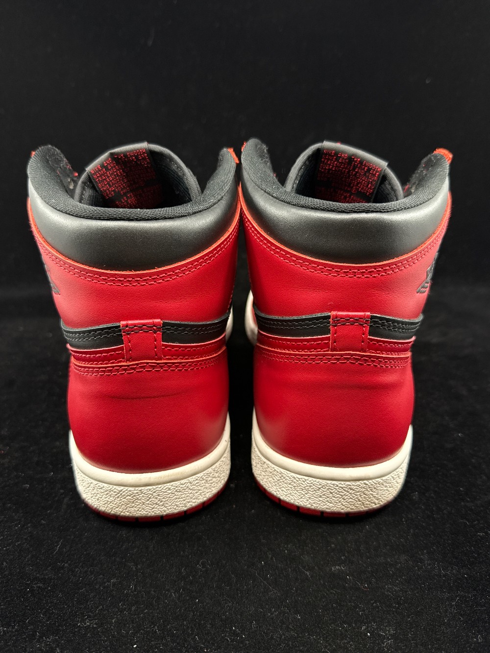 *USED/NO BOX* AJ 1 85 - VARSITY RED