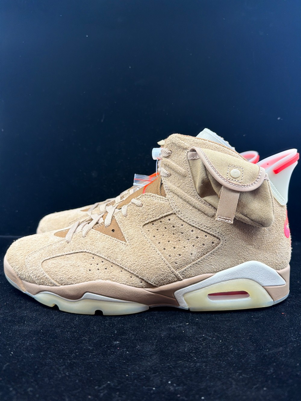 AJ 6 X TRAVIS SCOTT - BRITISH KHAKI