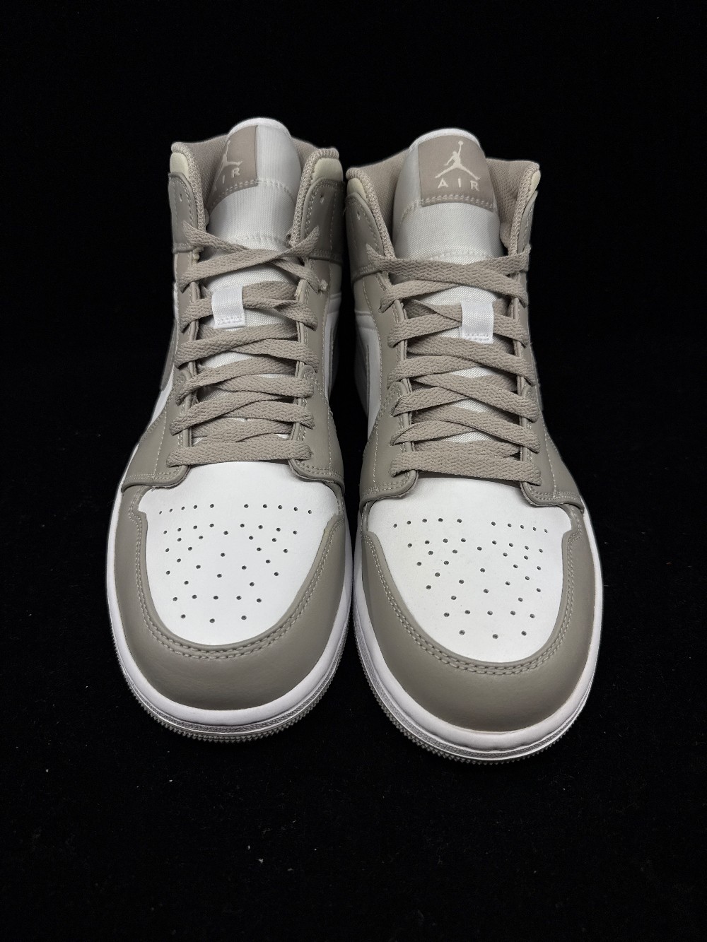 AJ 1 MID - LINEN