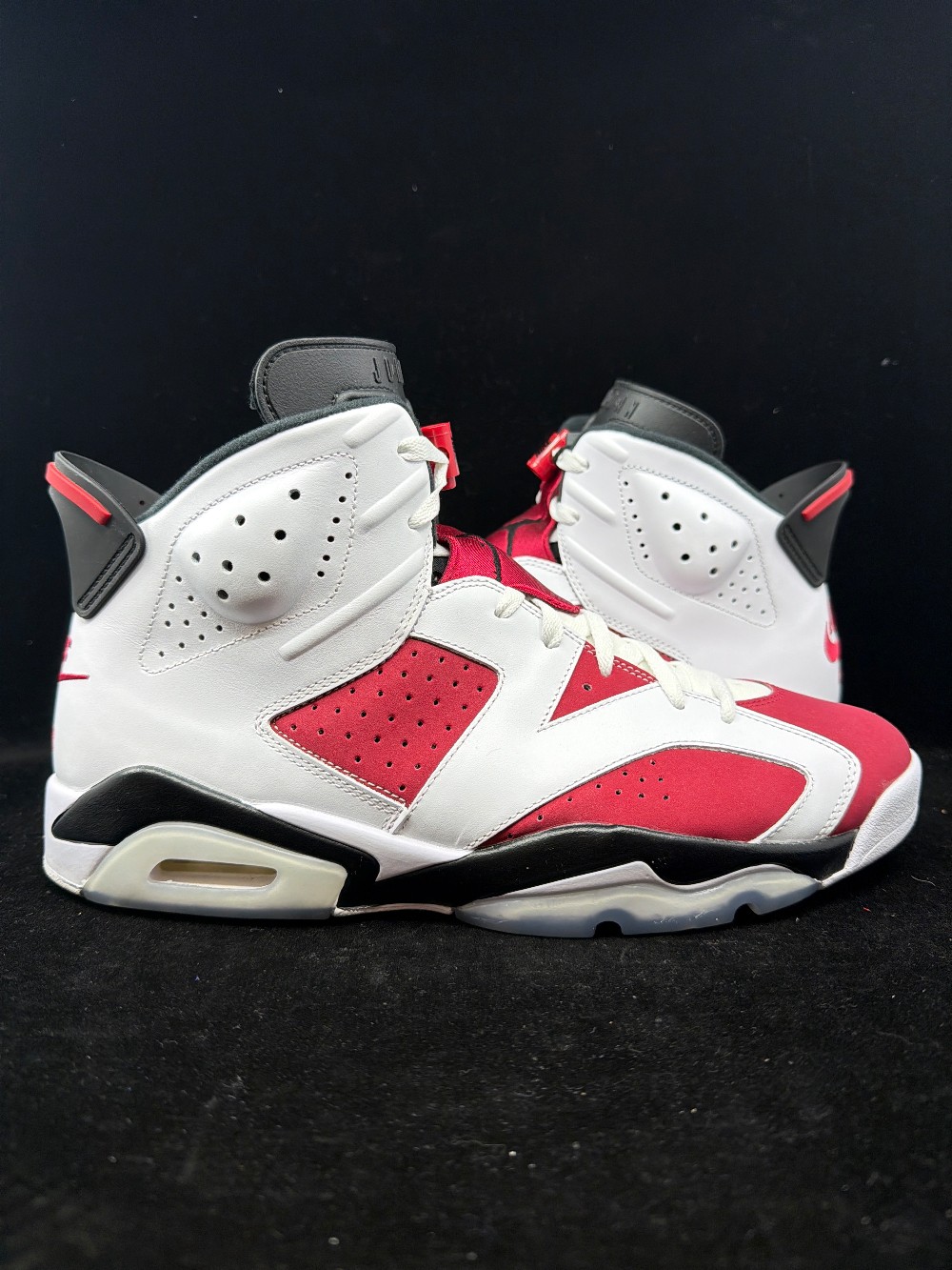 *USED* AJ 6 - CARMINE (2021)