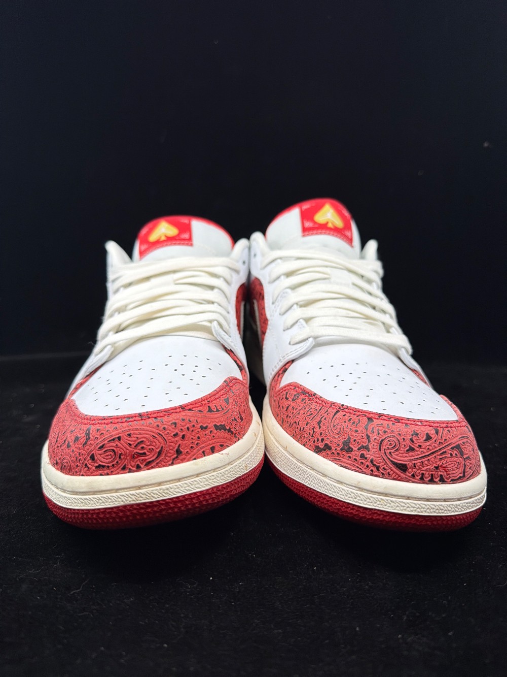 *VNDS/REP BOX* AJ 1 LOW - SPADES