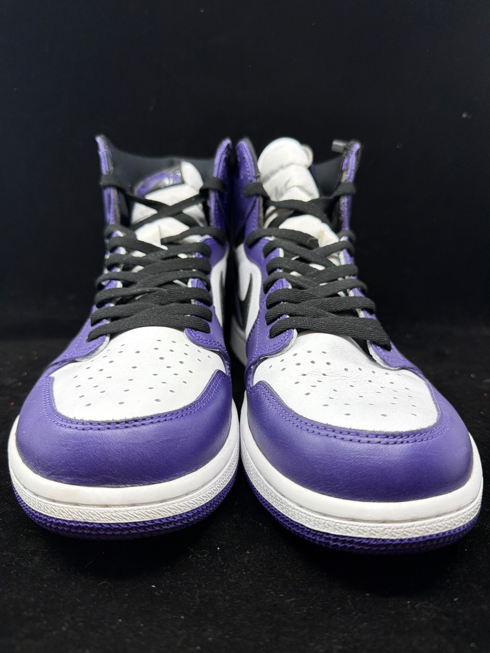 *USED* AJ 1 - COURT PURPLE WHITE