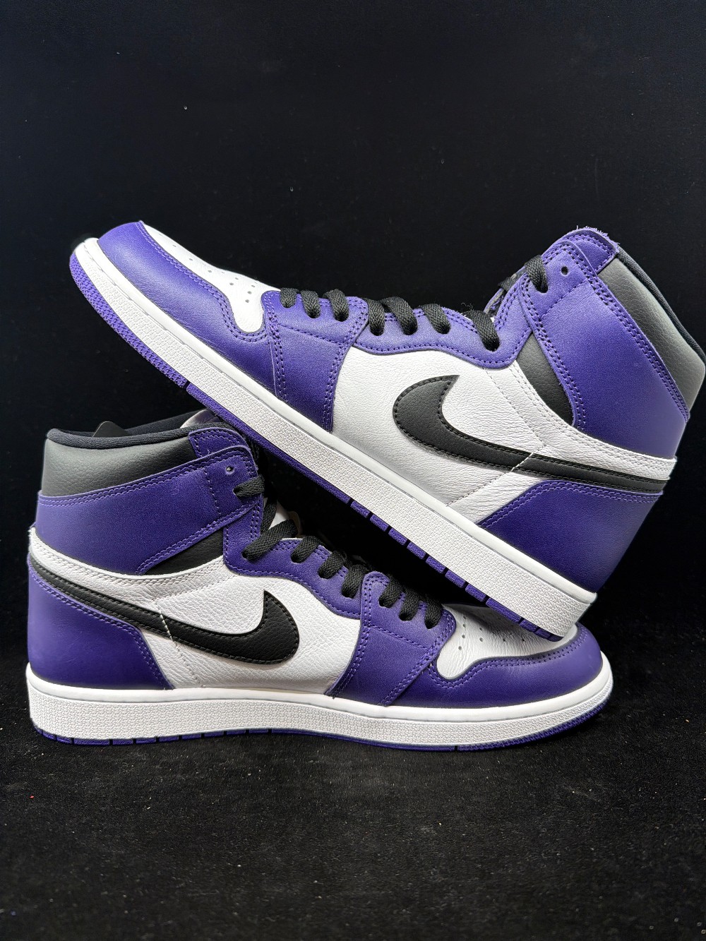 *USED* AJ 1 - COURT PURPLE WHITE