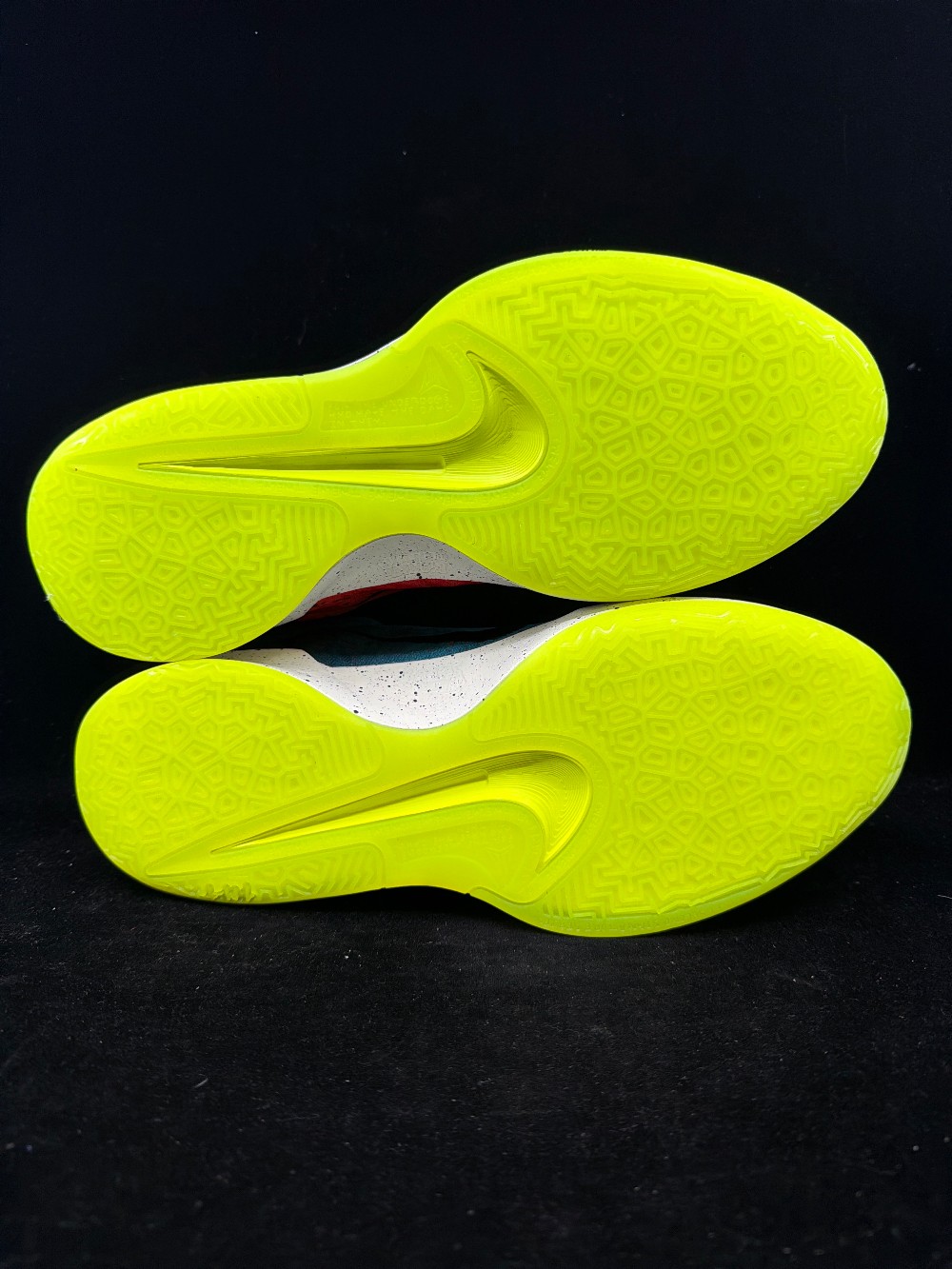 NIKE JA 2 - KOOL-AID MIXED BERRY