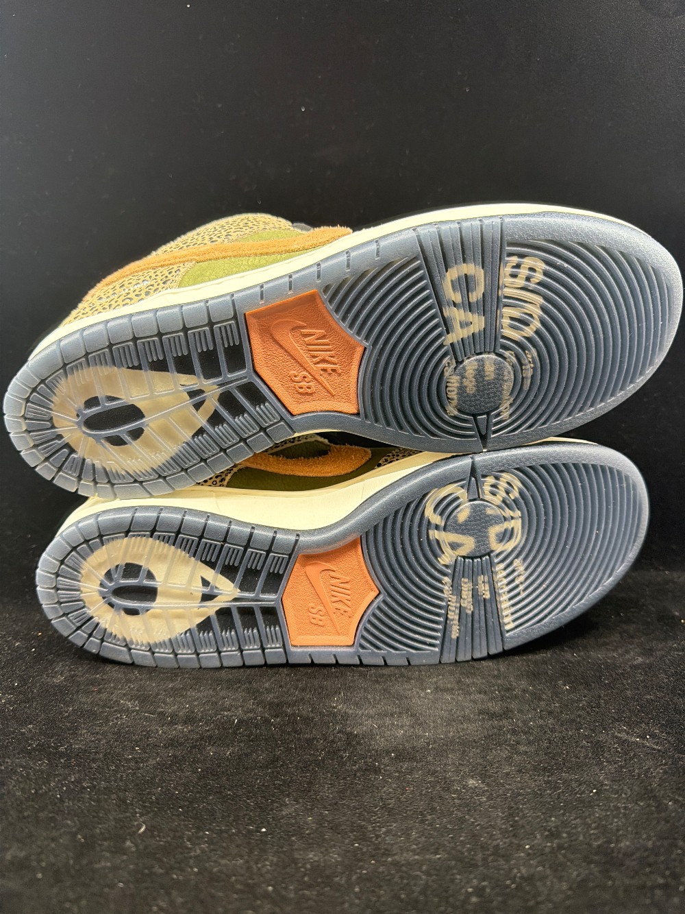 NIKE SB DUNK LOW - ARTS-REC