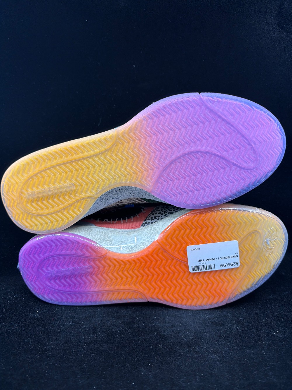 NIKE BOOK 1 - WHAT THE