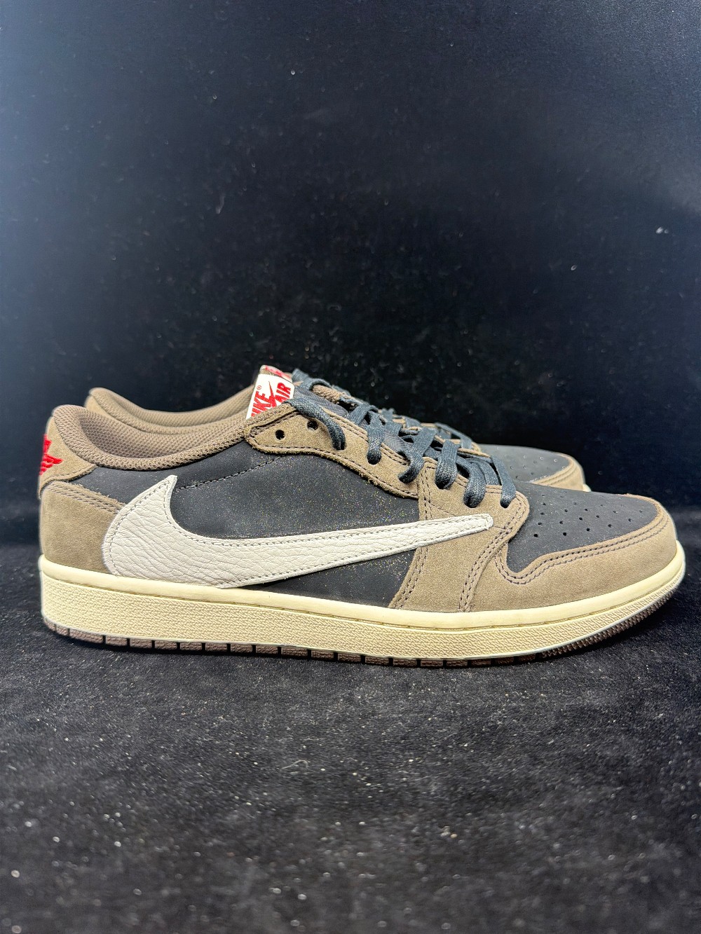AJ 1 LOW OG X TRAVIS SCOTT - MOCHA