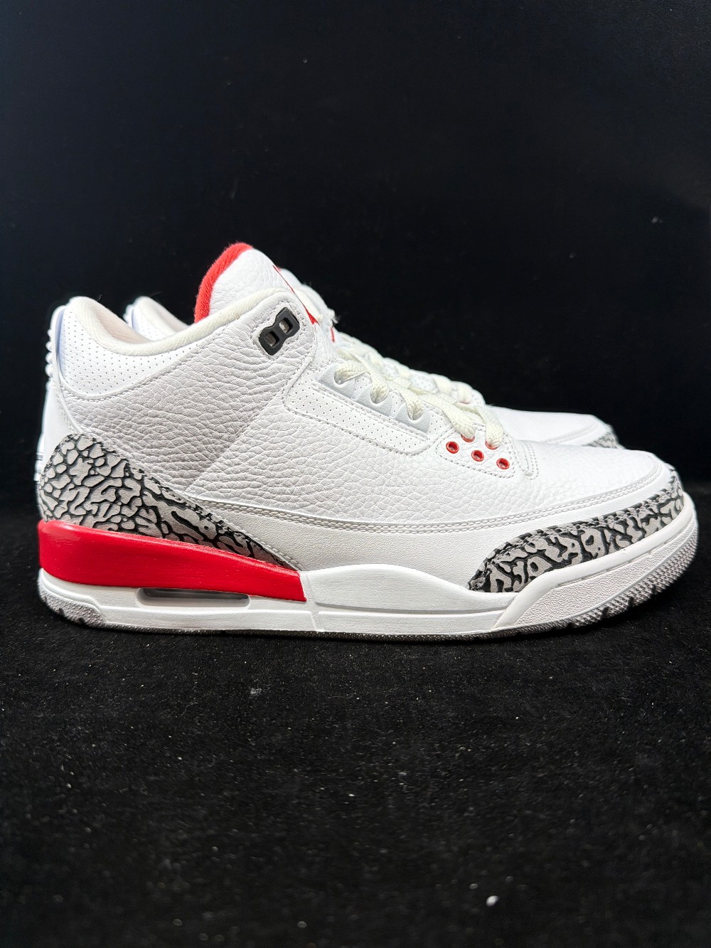 AJ 3 - HALL OF FAME