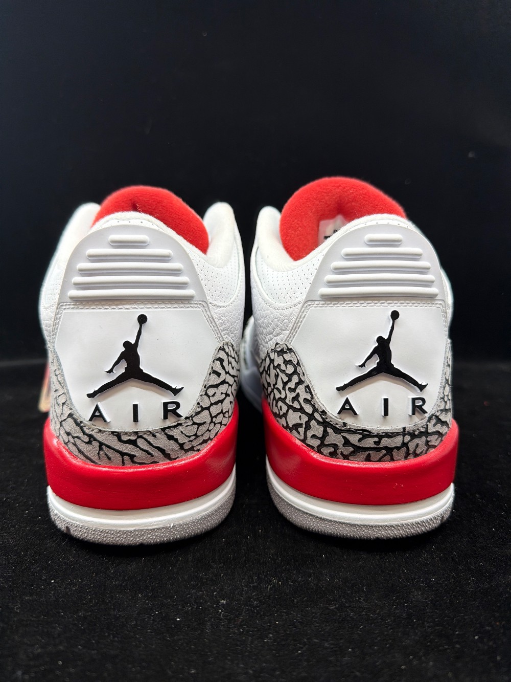 AJ 3 - HALL OF FAME