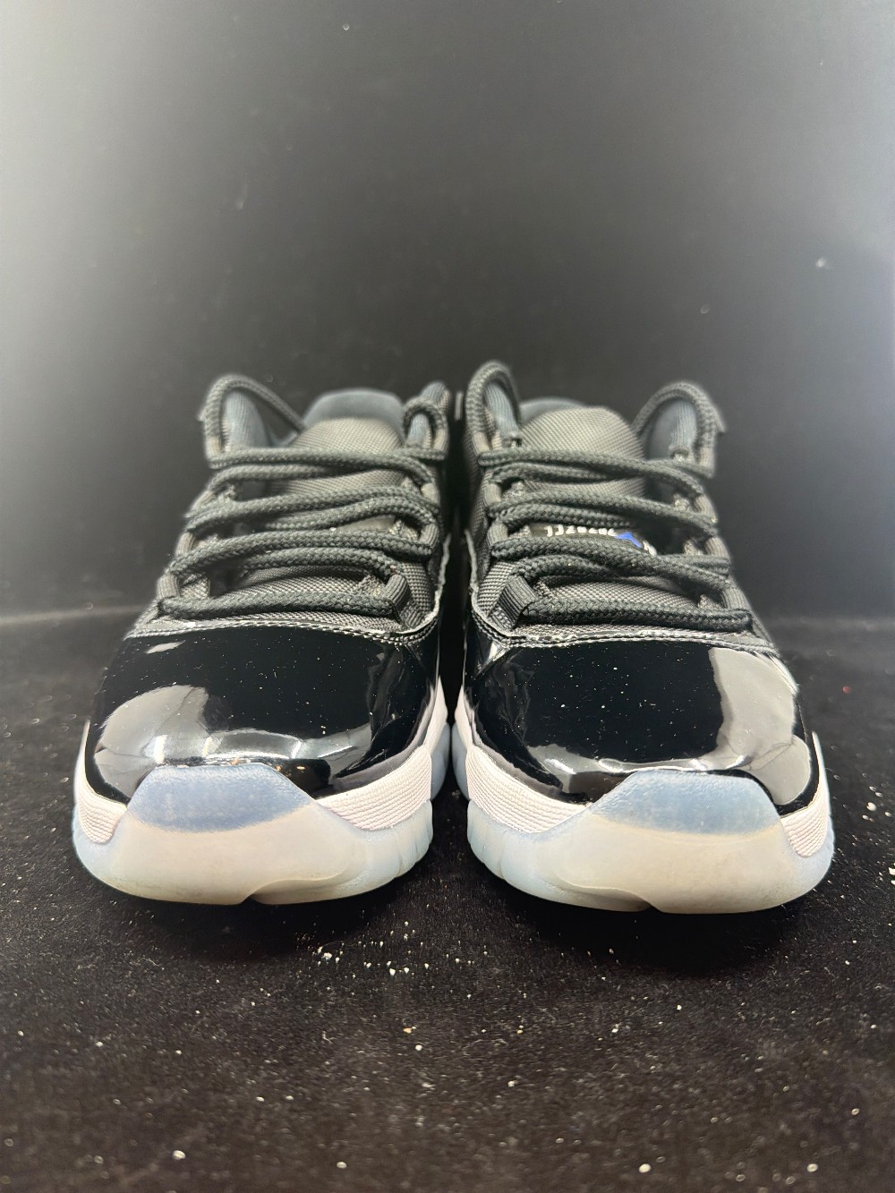 *USED/NO BOX* AJ 11 LOW - SPACE JAM