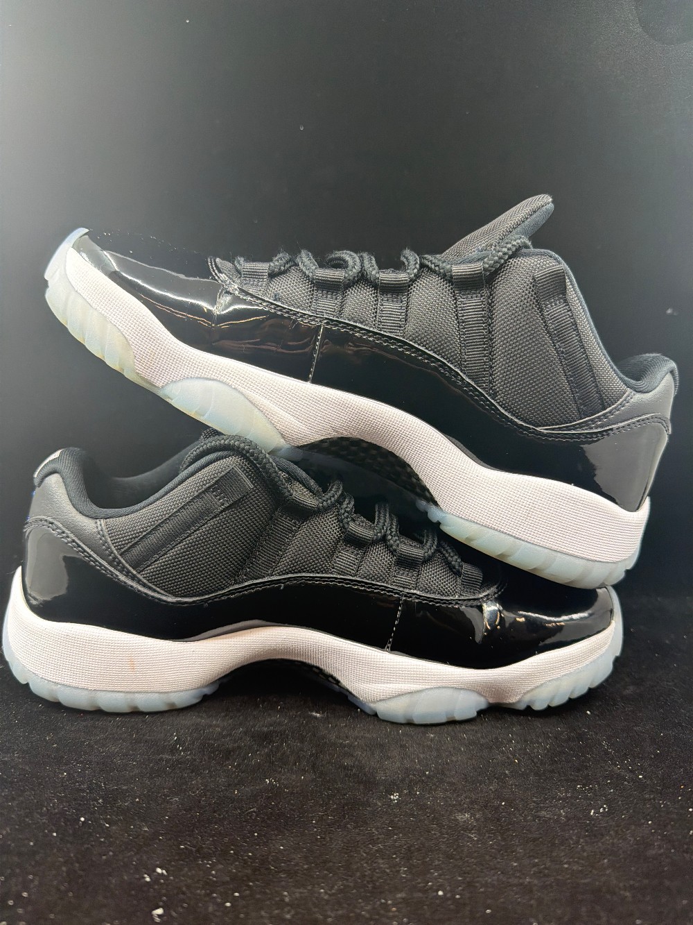 *USED/NO BOX* AJ 11 LOW - SPACE JAM