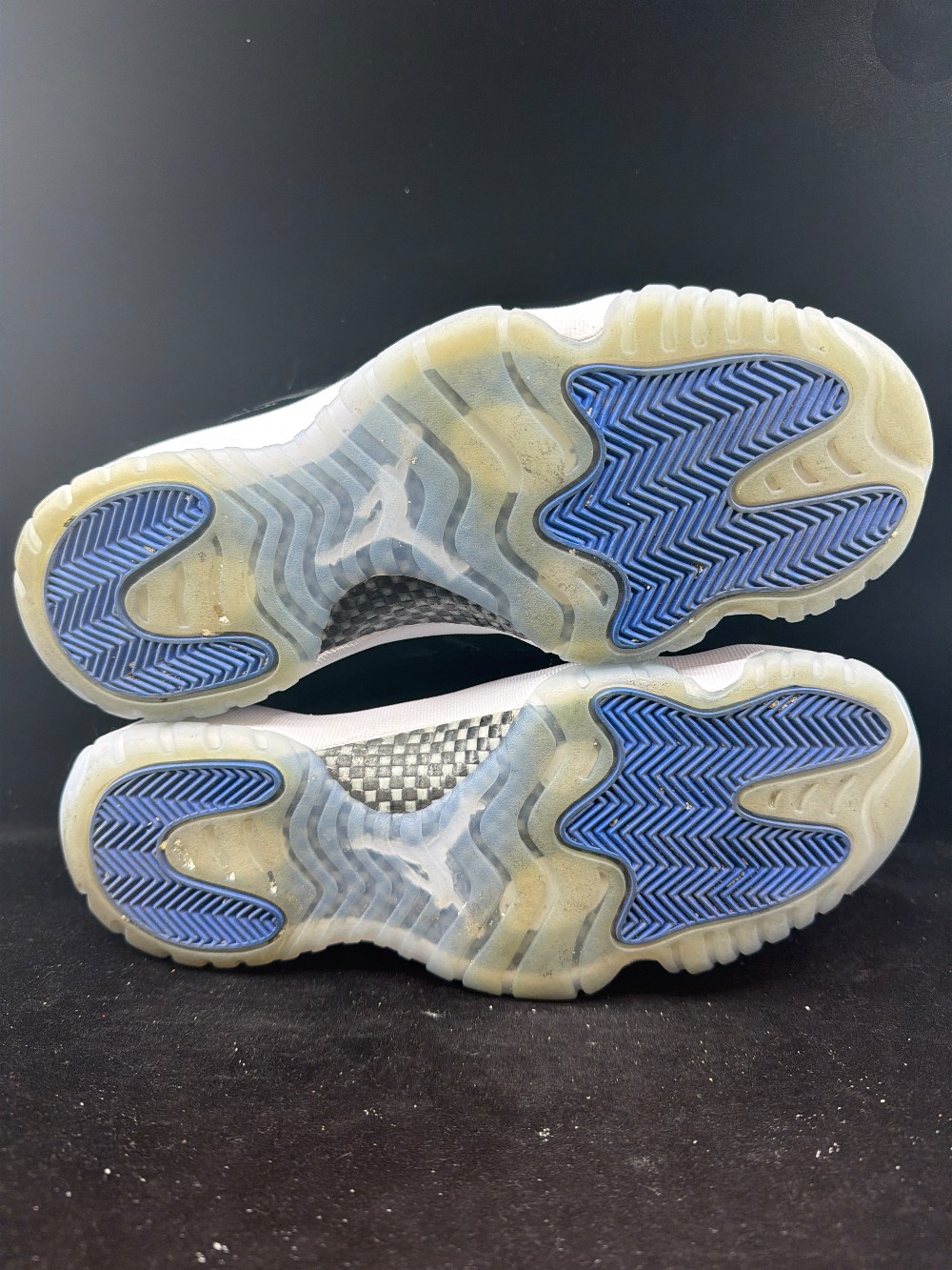 *USED/NO BOX* AJ 11 LOW - SPACE JAM