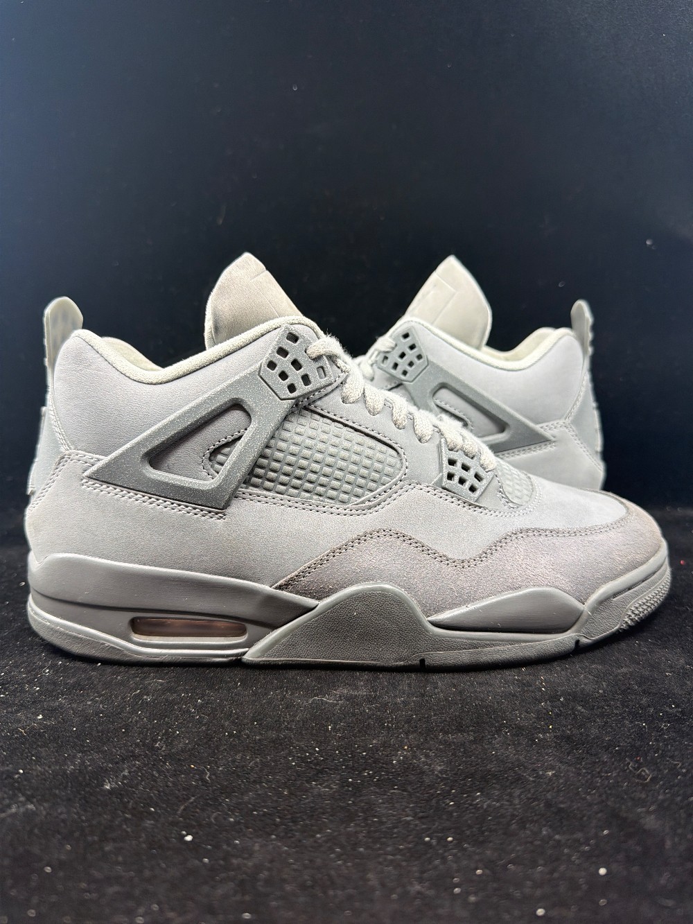 *USED* AJ 4 SE - PARIS OLYMPIC WET CEMENT