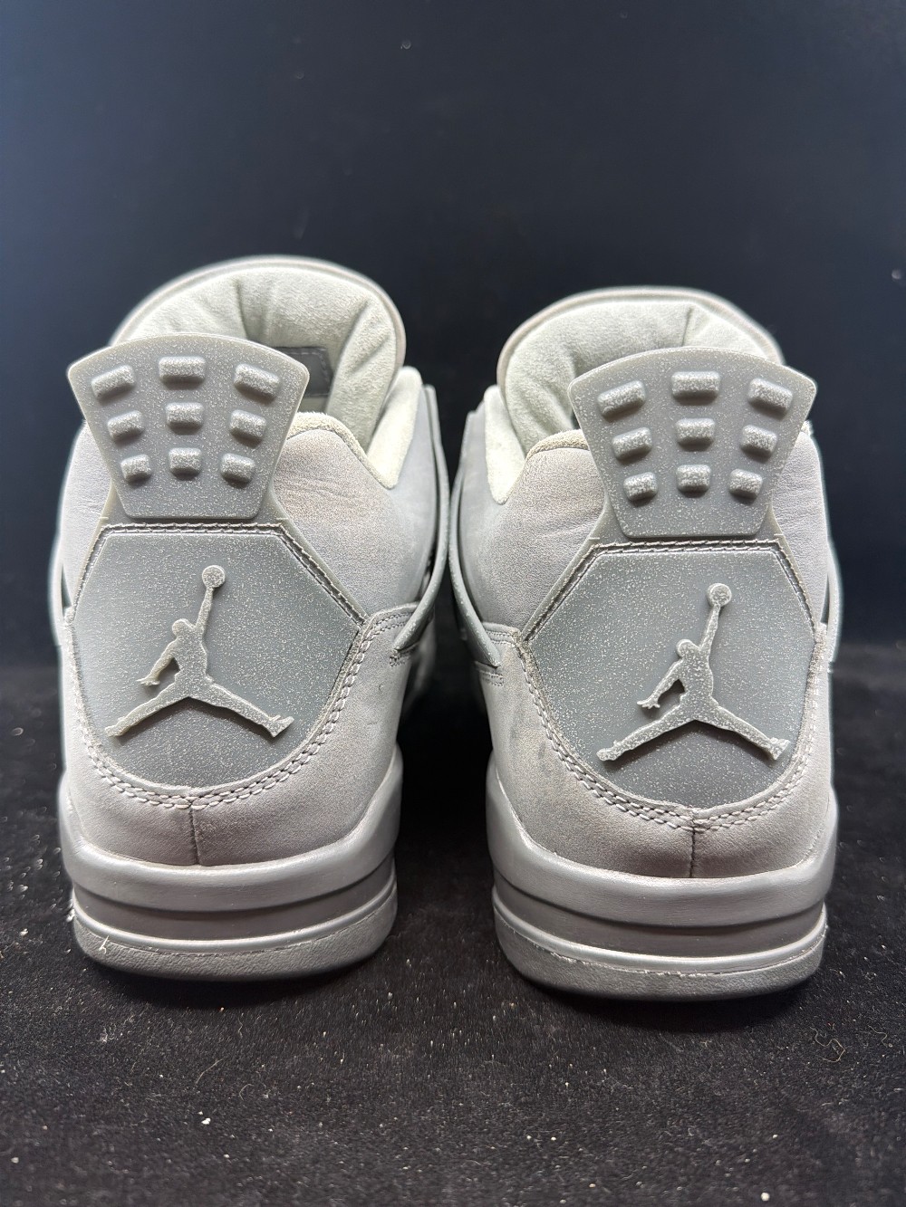 *USED* AJ 4 SE - PARIS OLYMPIC WET CEMENT