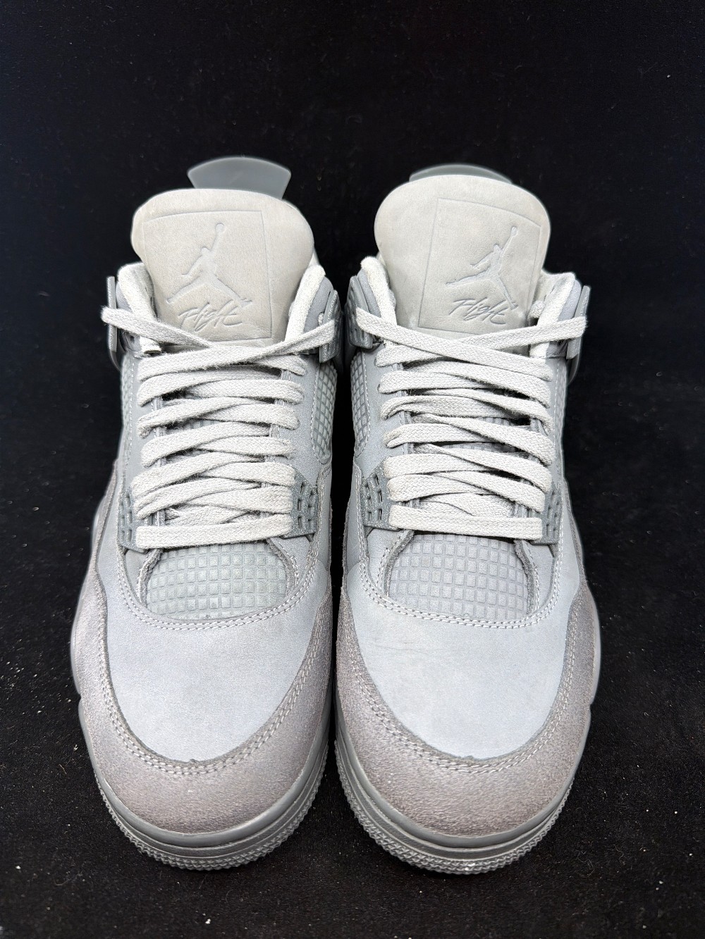 *USED* AJ 4 SE - PARIS OLYMPIC WET CEMENT