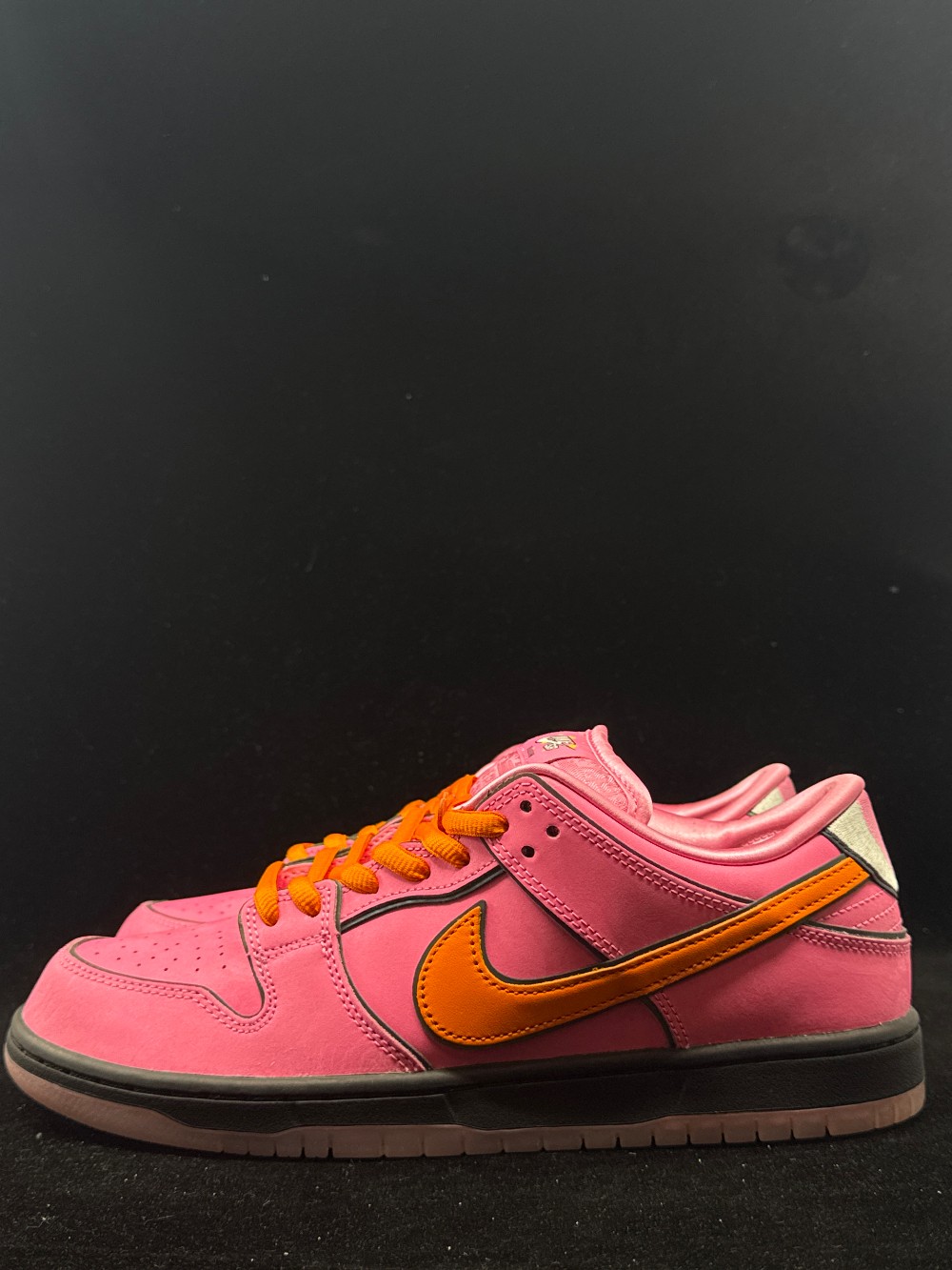 NIKE SB DUNK LOW - THE POWERPUFF GIRLS BLOSSOM