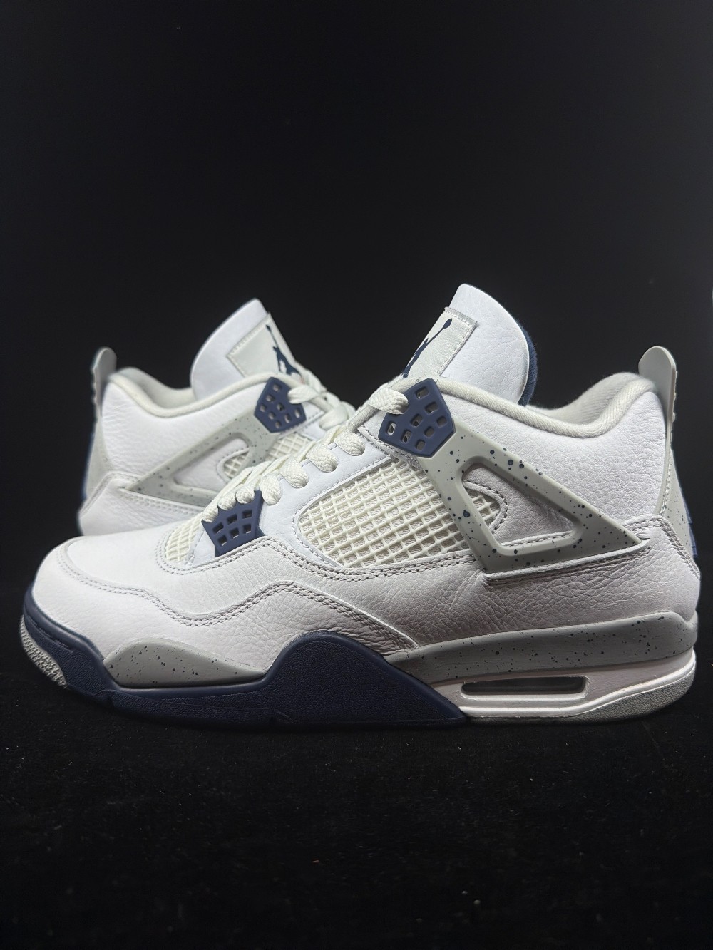 *USED* AJ 4 - MIDNIGHT NAVY