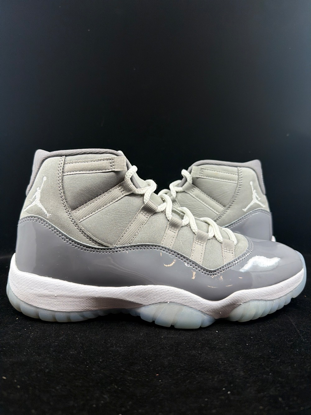 *USED* AJ 11 - COOL GREY