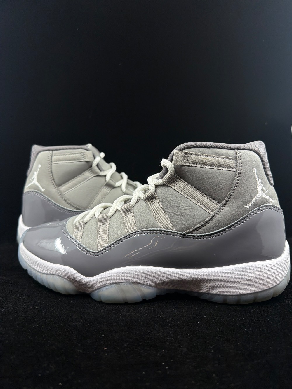 *USED* AJ 11 - COOL GREY