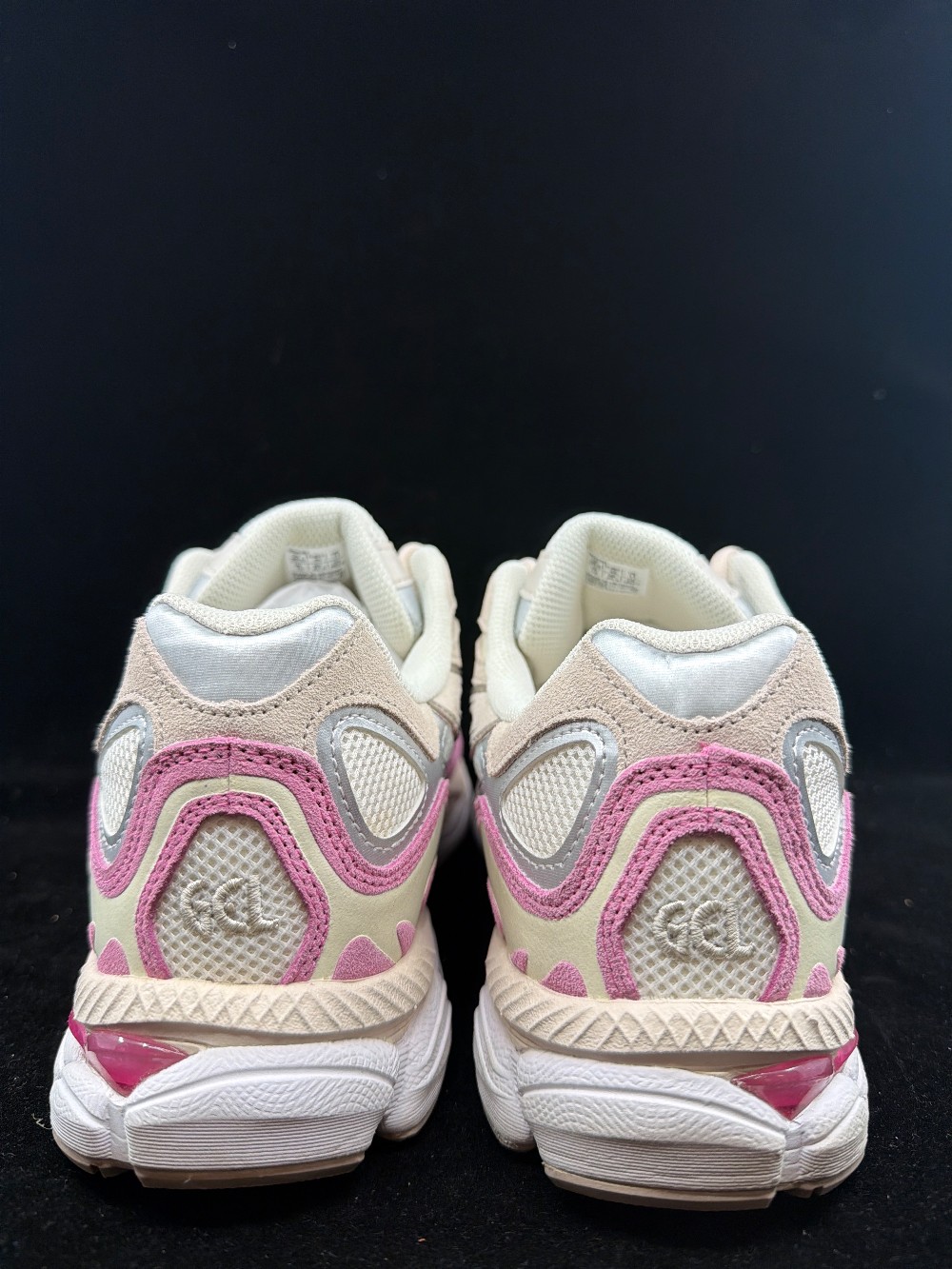 *USED* ASICS GEL-NYC - CREAM MINERAL BEIGE PINK