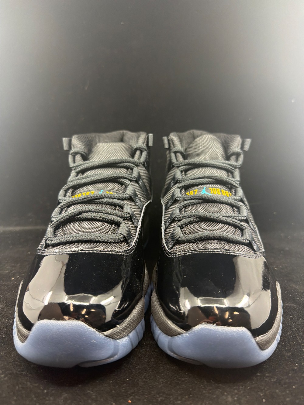 AJ 11 - GAMMA BLUE (2025)
