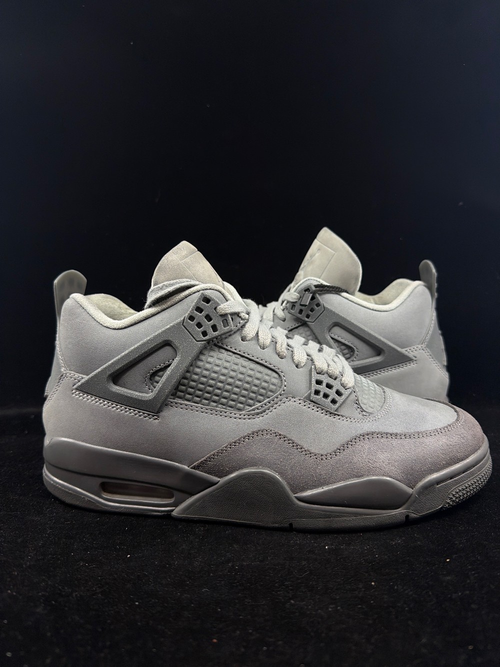 *USED* AJ 4 SE - PARIS OLYMPIC WET CEMENT