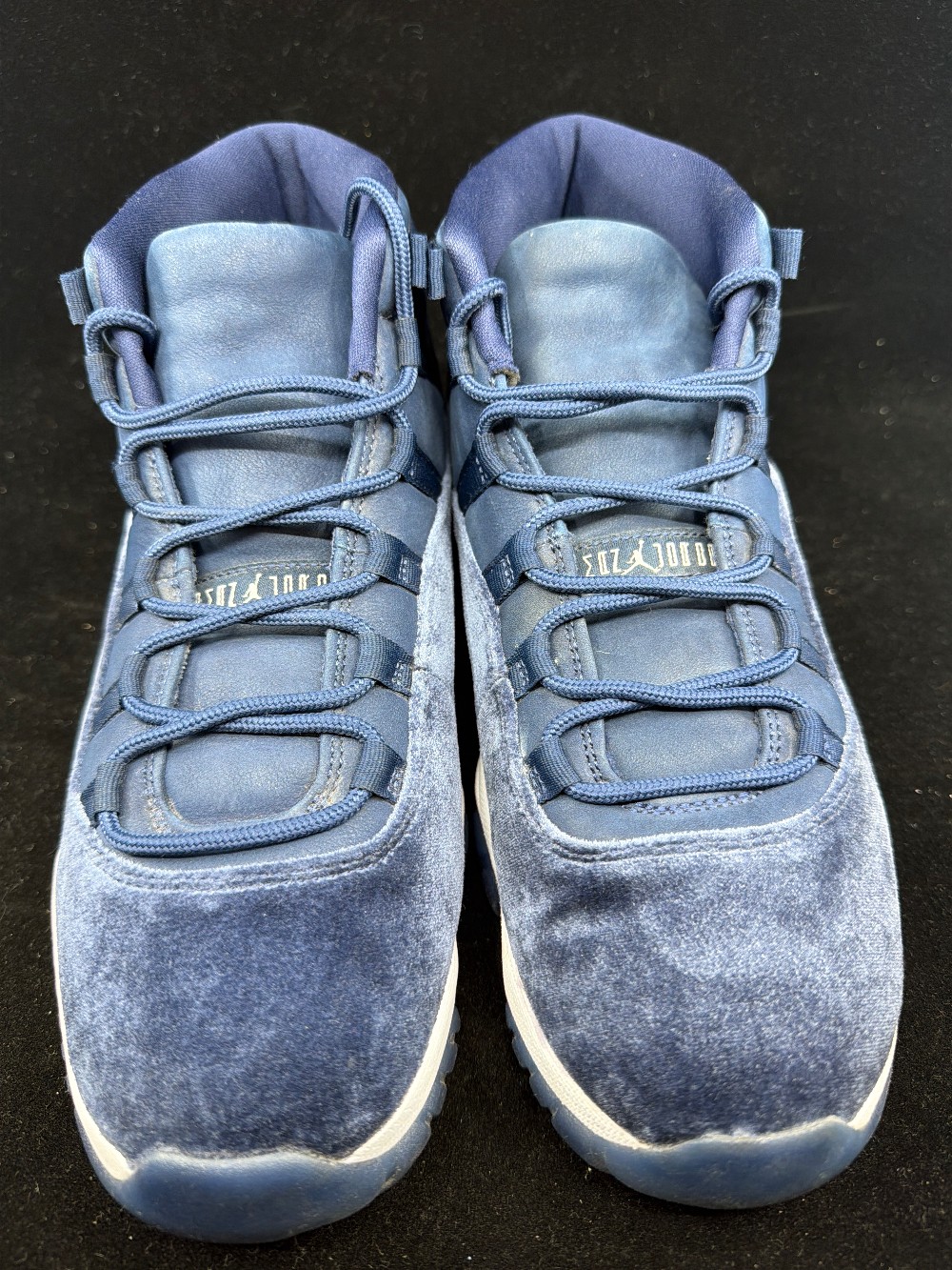 *USED* AJ 11 (W) - MIDNIGHT NAVY